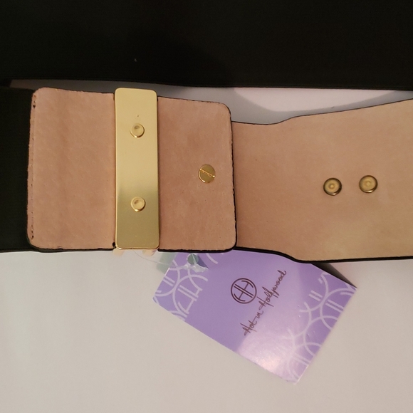 Hot in Hollywood womens 3X belt. New with tags.Add a little bling to your outfit - Picture 6 of 7